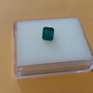 zambian emerald stone