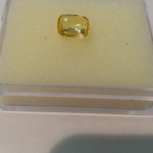 Yellow Sapphire Gemstone