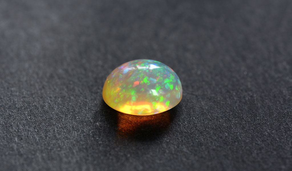 Procedure of Wearing Opal Gemstone- How to Get the Maximum Benefits of an Opal stone - Gems Wisdom