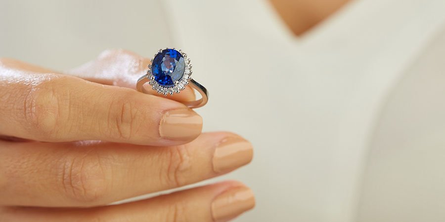 strological Benefits of Wearing Blue Sapphire Gemstone Gemswisdom