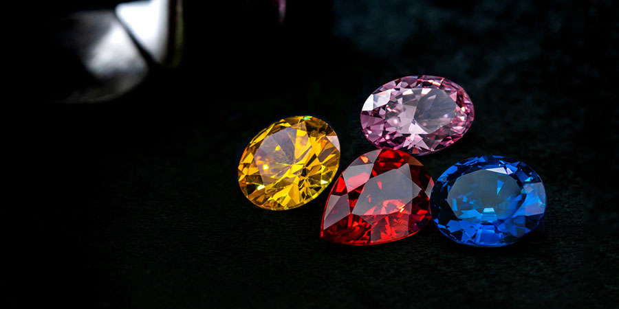 A Guide To Determining Natural Gemstone Quality | Buy Gemstones Online - GemsWisdom