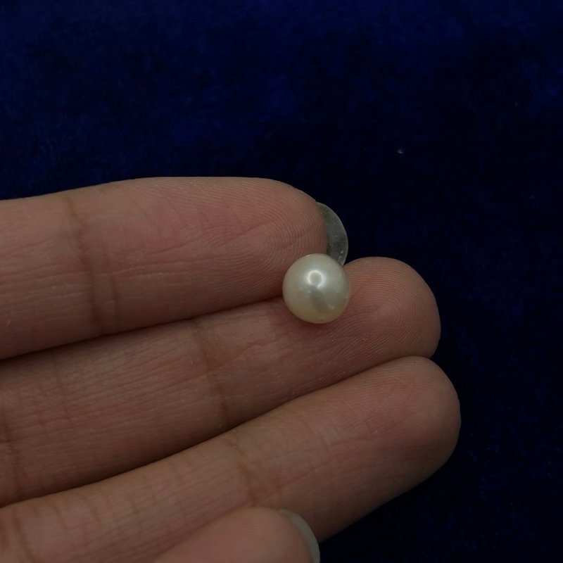 Natural Basra Pearl 2.23 ct (2.43 Ratti) 3 Natural Basra Pearl 2.23 ct (2.43 Ratti) - Image 3