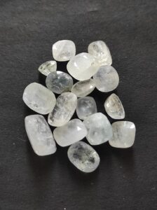 Natural White Sapphire Gemstone