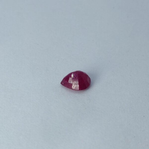 Ruby gemstone 1.50 ct 2
