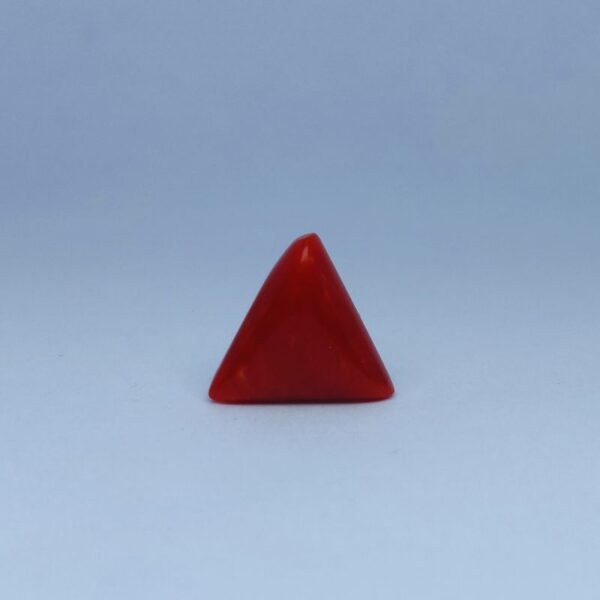 Triangle red coral 6.38 ct