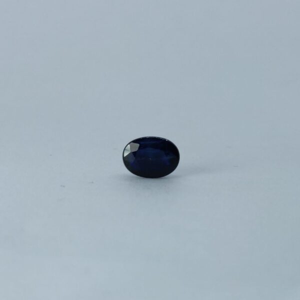 natural blue sapphire 1.35 ct