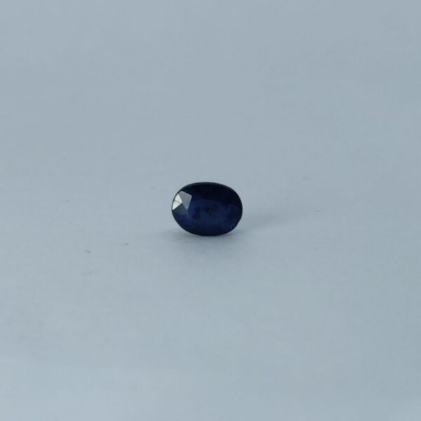 natural blue sapphire 1.37 ct