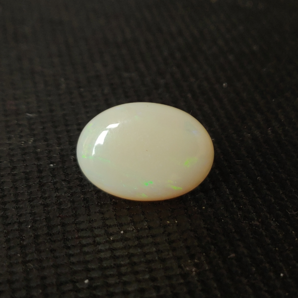 natural opal stone 3.21 ct