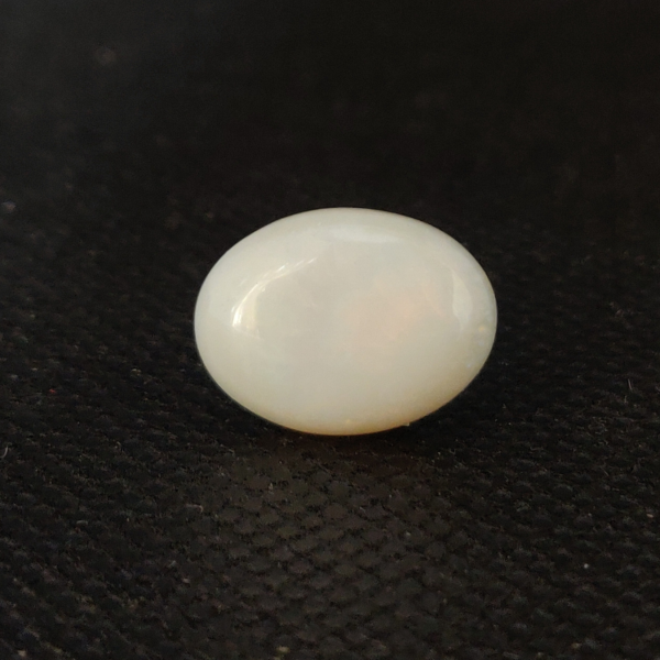 natural opal stone 5.09 ct