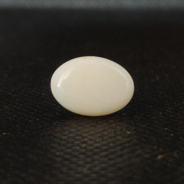 natural white opal stone 2.94 ct